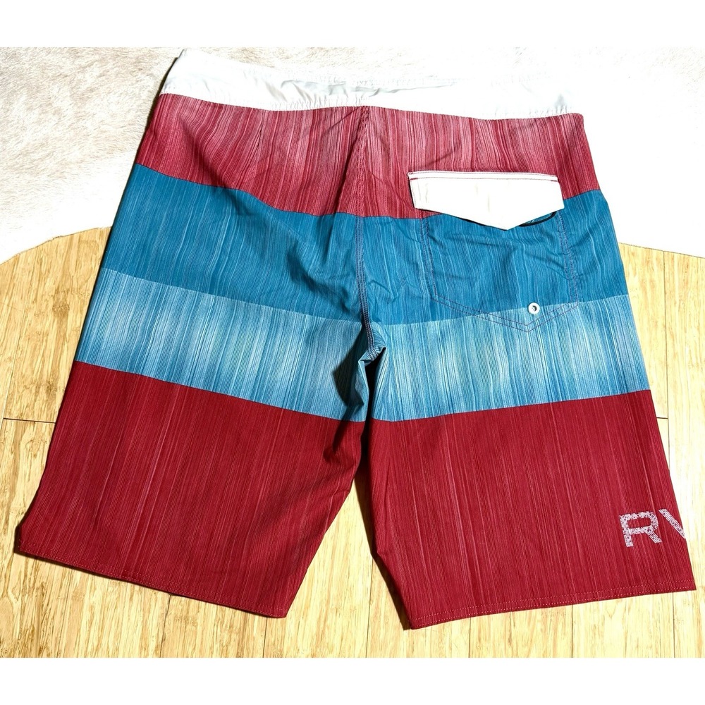 RVCA Board Shorts Mens 34 White/Red‎ Blue Striped Drawstring Flat Front - Picture 4 of 4